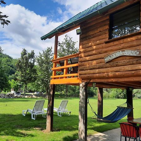 쿨렌 바쿠프 Hacienda Burzic 아파트 외부 사진