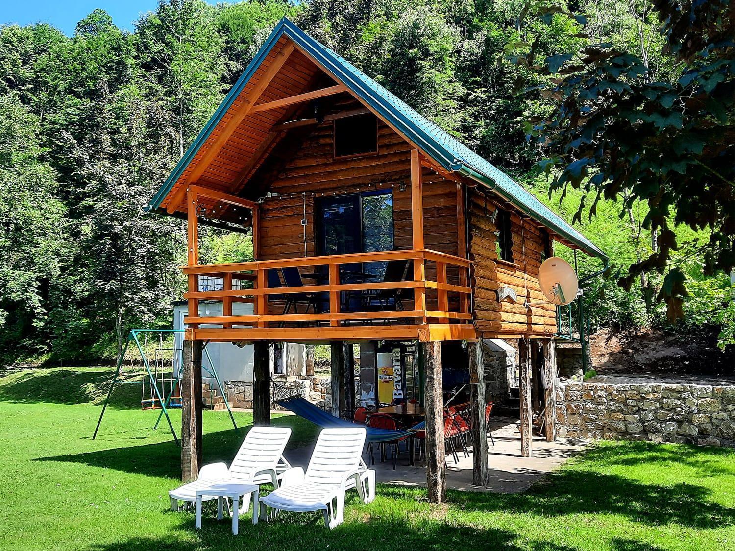 쿨렌 바쿠프 Hacienda Burzic 아파트 외부 사진